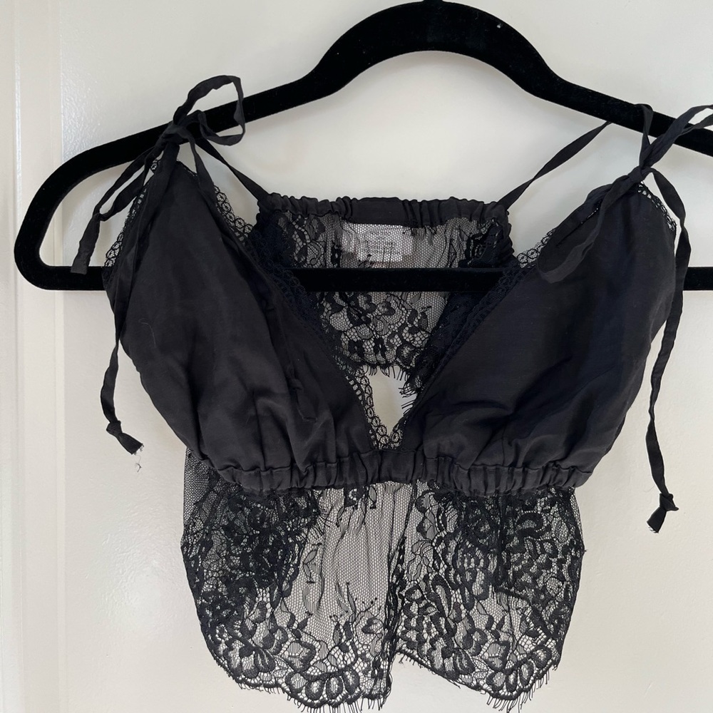 xs black tied bra top